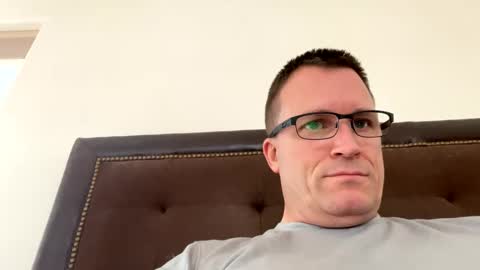 bigger22332233 online show from January 2, 6:34 pm