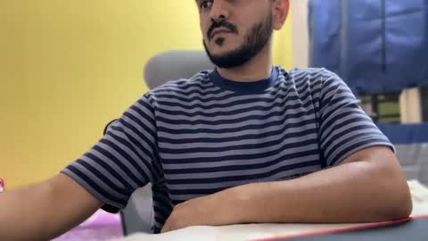 bighandsomesatisfy online show from February 28, 3:22 pm