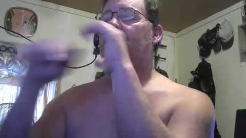 Snapshot of bigjohn41000 chatting on September 20, 7:14 pm bigjohn41000 online show from September 20, 7:14 pm