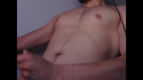 bigmanhaha12 online show from June 11, 2:33 am