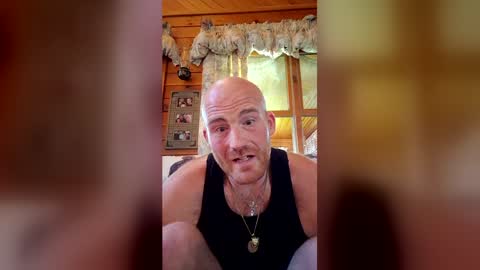 bigredlongdong420 online show from May 21, 12:06 am