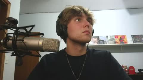 bigskinnyboyshh online show from July 7, 10:13 pm