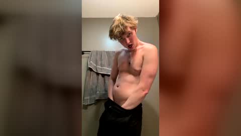 bigskinnyboyshh online show from July 3, 1:56 am