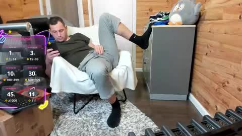 bigsshark online show from December 17, 10:05 pm