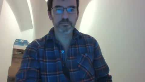 bikertom1988 online show from January 12, 3:57 pm