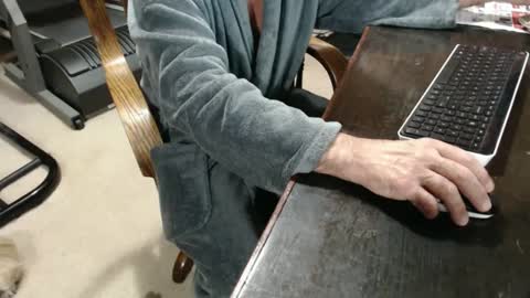 billy471 online show from December 8, 5:33 pm