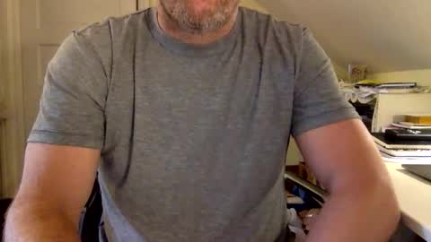 BisonBar online show from November 10, 4:01 pm