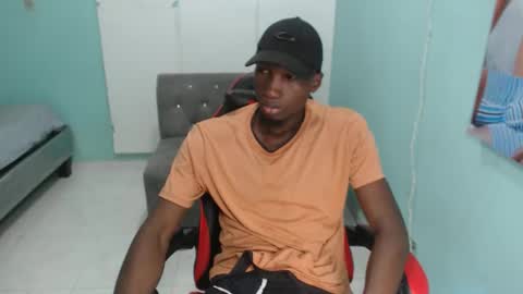 maquina online show from November 14, 9:49 pm