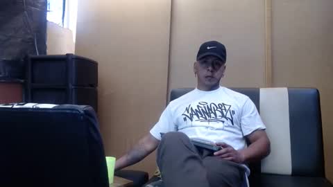 Snapshot of black_hot26 chatting on December 12, 2:33 pm black_hot26 online show from December 12, 2:33 pm