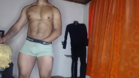 Snapshot of black_hot26 chatting on February 26, 1:19 pm black_hot26 online show from February 26, 1:19 pm
