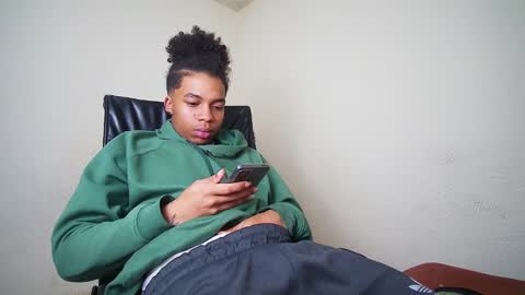 black_tentationx online show from March 9, 4:27 am