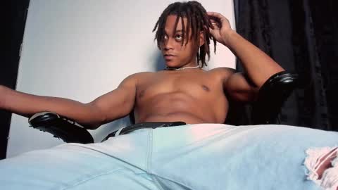 everyday STREAM 11PM COLOMBIAN HOUR online show from March 2, 3:50 am