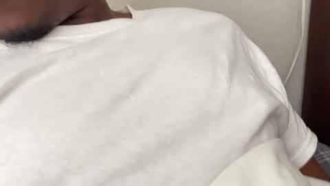 Snapshot of blackpublicb8 chatting on December 14, 9:13 pm blackpublicb8 online show from December 14, 9:13 pm