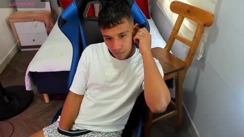 Snapshot of blacksex_boy chatting on October 9, 4:56 pm Marlon online show from October 9, 4:56 pm