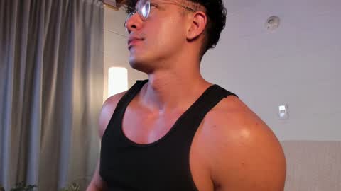 Blake Levi  Independent Model online show from December 27, 1:43 am