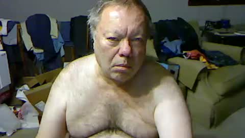 Snapshot of blemon32 chatting on October 12, 12:26 am Bob online show from October 12, 12:26 am