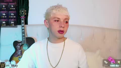 TAY   online show from March 3, 1:17 am