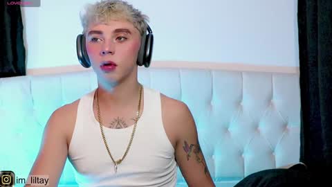 TAY   online show from December 26, 2:55 am