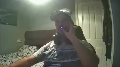 Snapshot of bluebirdflame1 chatting on October 24, 9:49 pm bluebirdflame1 online show from October 24, 9:49 pm