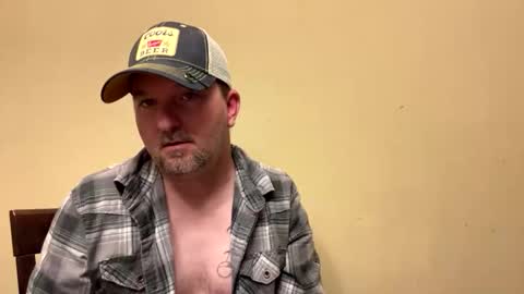 bluecollarpixel online show from April 19, 10:26 am