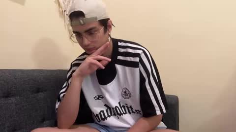 Daan online show from February 16, 2:54 am