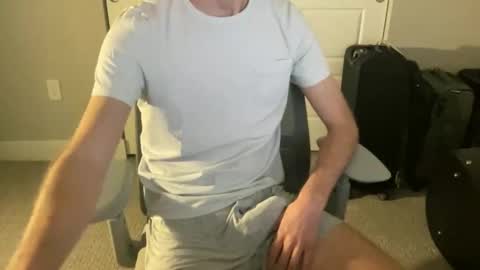 blueme124926 online show from April 4, 4:09 am