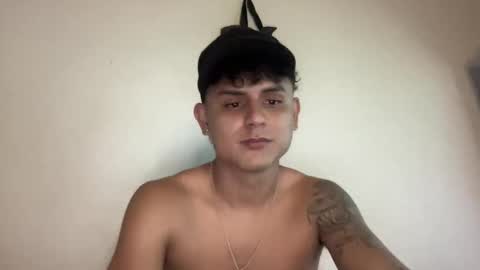 Snapshot of bob_pettersonn chatting on March 10, 4:17 am Bob INDEPENDENT MODEL online show from March 10, 4:17 am