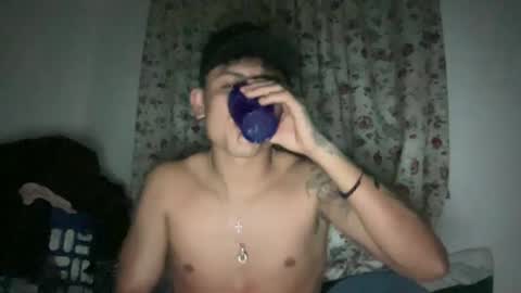 Snapshot of bob_pettersonn chatting on February 28, 5:48 am Bob INDEPENDENT MODEL online show from February 28, 5:48 am
