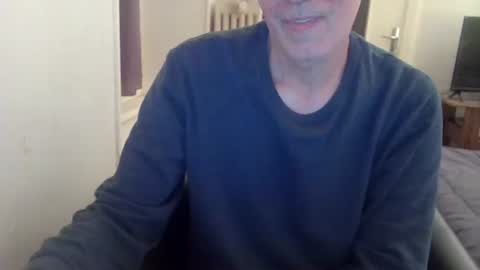 bogus25 online show from May 13, 9:01 pm