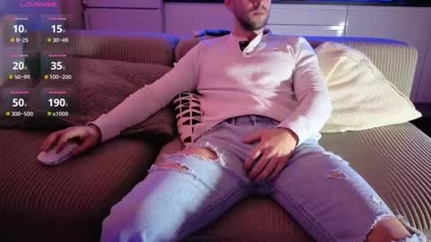 boiteasex online show from March 2, 7:15 am