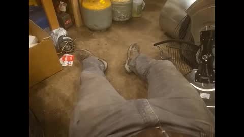 bombinshaman online show from November 4, 9:05 pm