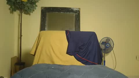 kevin hart online show from March 4, 4:52 am