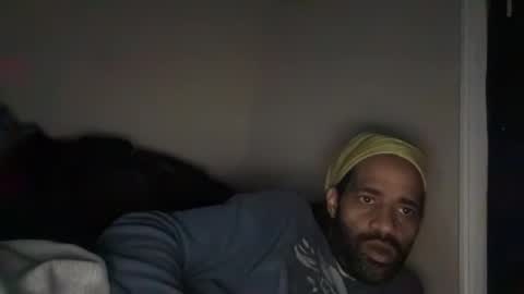 Snapshot of bootymaxxx chatting on December 9, 3:07 am bootymaxxx online show from December 9, 3:07 am