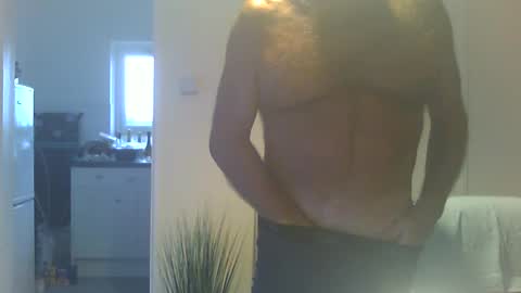 Snapshot of boppy21 chatting on March 10, 7:11 am Boppy21 online show from March 10, 7:11 am