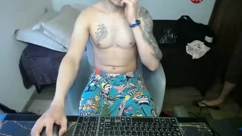 bossking019 online show from February 16, 1:49 pm