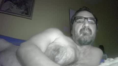 Snapshot of bostek chatting on December 6, 2:13 am bostek online show from December 6, 2:13 am
