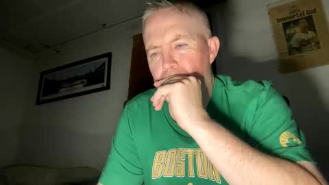 bostonirish45 online show from June 8, 2:45 am