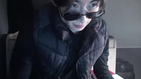 Snapshot of boxman556990 chatting on December 26, 9:04 pm boxman556990 online show from December 26, 9:04 pm