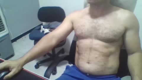 boy_fitbrutal online show from November 18, 12:47 am