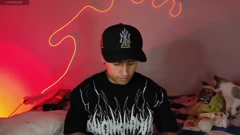 boy_nauthy online show from June 4, 3:23 am