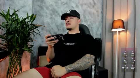 boyc02_ online show from March 27, 2:27 am