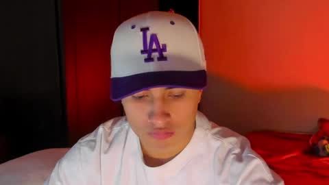 miguel  online show from April 22, 10:36 pm