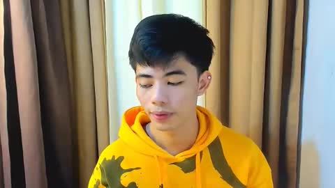 HI IM JAMES DONT FORGET GIVE ME THUMBS UP AND JOIN TO MY FANCLUB online show from January 12, 7:34 am