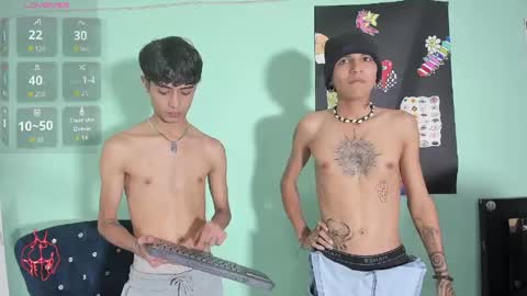 boys4hot_777 online show from May 10, 9:16 pm
