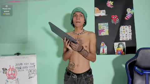 boys4hot_777 online show from May 8, 7:25 pm
