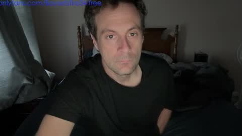 Snapshot of boysetsfire34 chatting on February 17, 1:21 pm boysetsfire34 online show from February 17, 1:21 pm