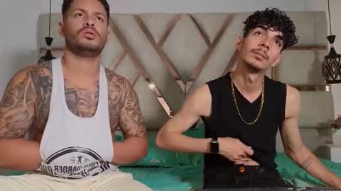 Snapshot of boysonfiree chatting on October 31, 11:57 am boysonfiree online show from October 31, 11:57 am