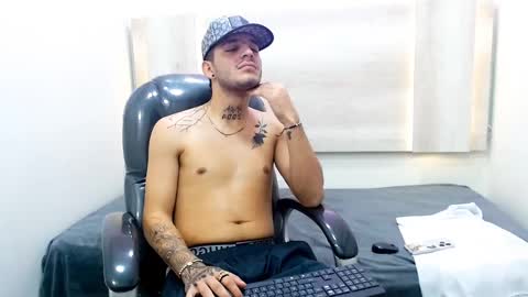 MAX online show from February 13, 2:42 pm