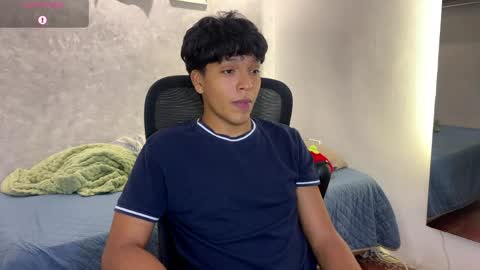 brad_bonnet online show from May 11, 4:04 pm
