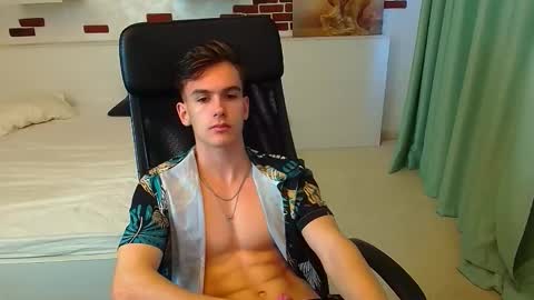 BradyFlint online show from October 28, 12:18 pm